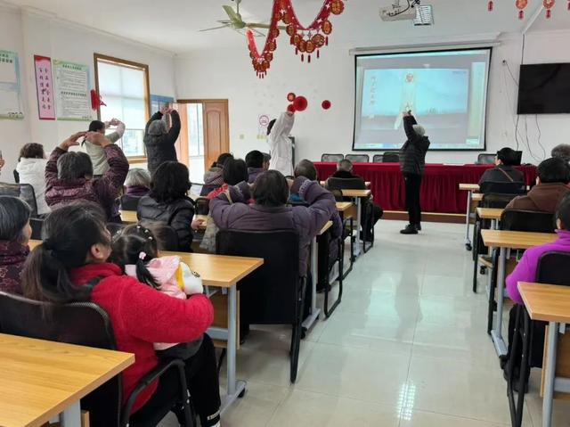 看四團這個居委如何以“微網(wǎng)格”解鎖社區(qū)治理“新密碼” → 文化交流活動策劃